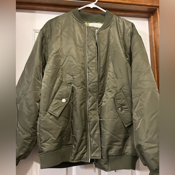 Bomber jacket - Picture 3 of 6